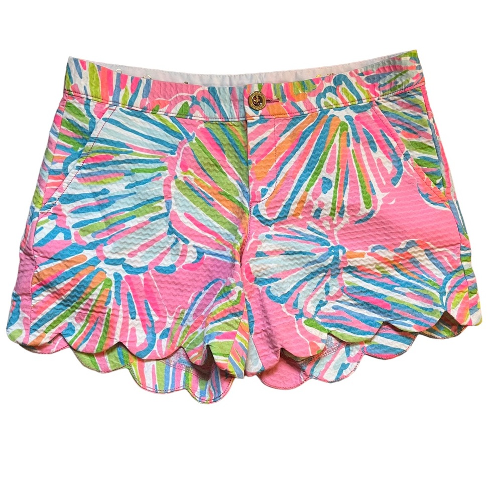 Lilly Pulitzer the buttercup short in shellabration print size 2